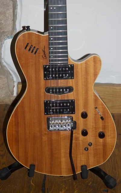 GODIN XTSA KOA Limited Edition. 3 Voice in natural Koa finish