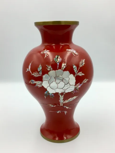 VTG RED ENAMEL BRASS Vase KOREAN Mother of Pearl Inlay Flower Blossom Butterfly