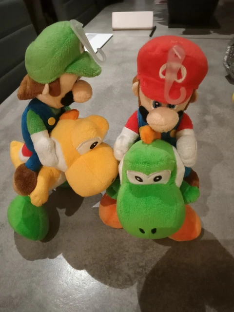 Mario riding yoshi plush top