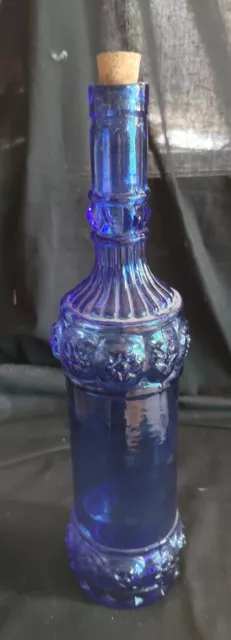 RARE -- grande bouteille Ronde en verre BLEU  COBALT --  Décor en relief - 35 cm