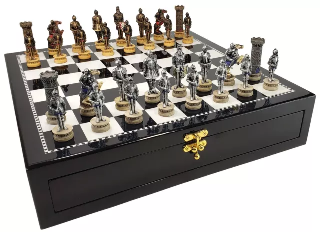 Medieval Times Crusades ARMORED KNIGHT Chess Set Black & White Storage Board