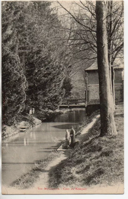 SAINTE MENEHOULD - Marne - CPA 51 - un coin du rempart - Lavandieres