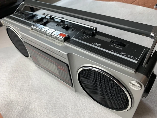 Radio K7 JVC Vintage Modèle RC-636L - AM/FM Avec Prise Casque - Fabriqué En France