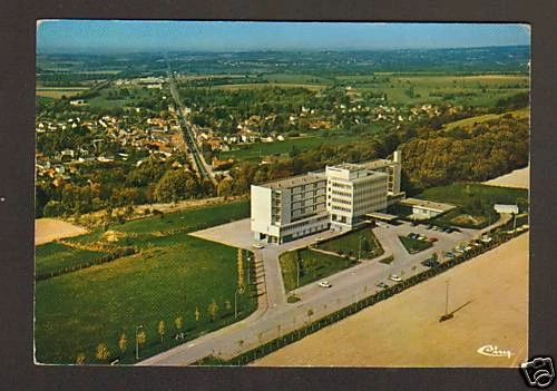 POUGUES-les-EAUX (58) MAISON DU DIABETE "M. RUDOLF" en vue aérienne