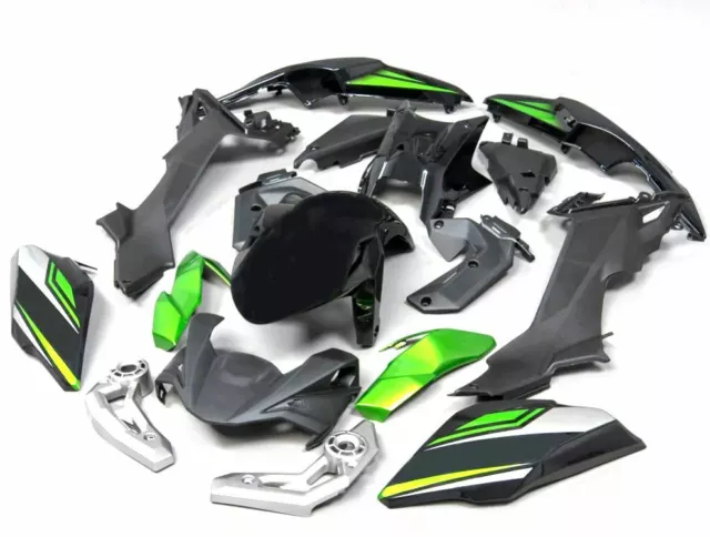 Kawasaki Z650 2017-2019 17 Piece Full Fairing Panel Set - Gloss Black / Green