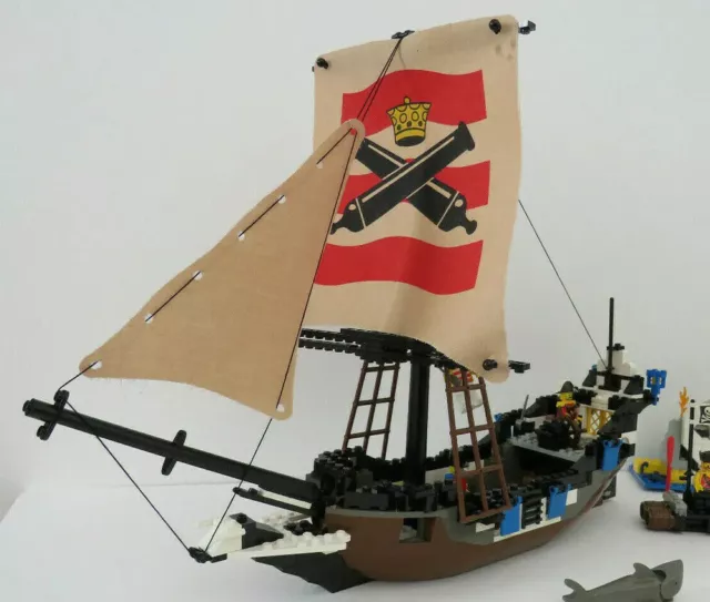 Lego Imperial Flagship 6271 Vintage 90s, Near Complete