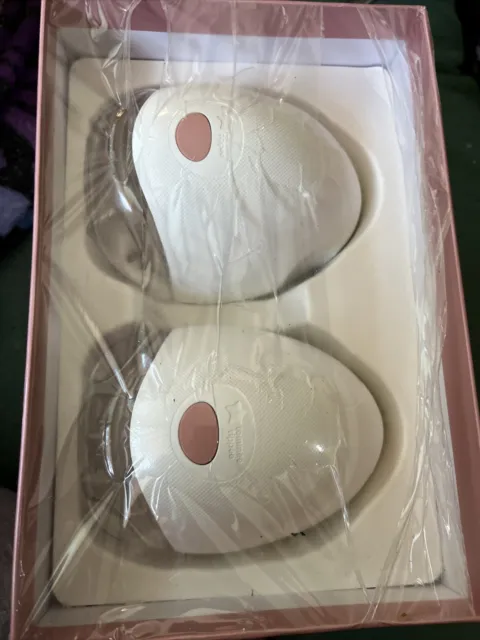 New Sealed Tommee Tippee Made for Me In-Bra Wearable Double Electric Breast Pump