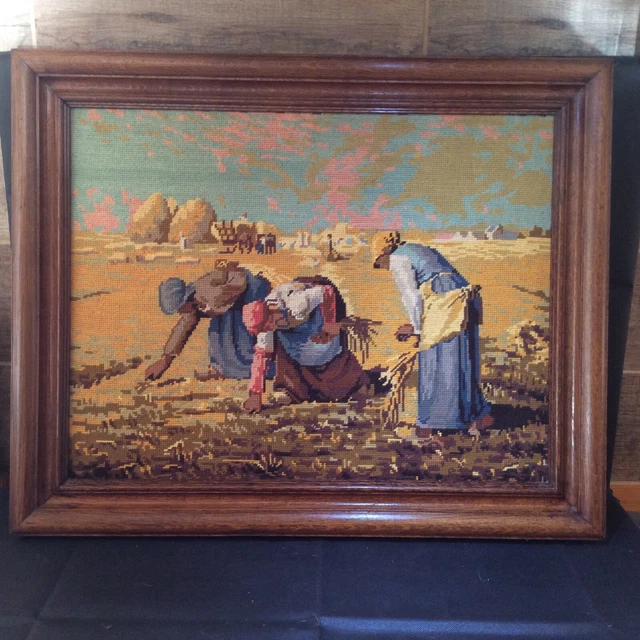 vintage canevas tapisserie Les Glaneuses d'après Millet cadre en bois massif