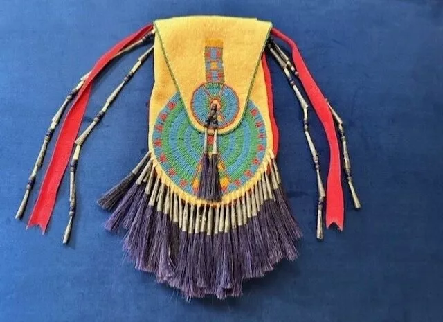 Native American handmade beaded bagq