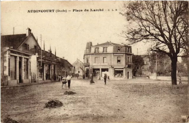 CPA AK AUDINCOURT - Place du Marché (487162)