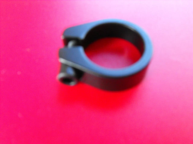 Light Weight BLACK SADDLE POST CLAMP for 27.2mm Posts/ 28.6mm OD STEEL Frames