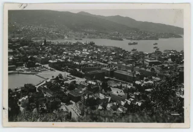 Orig. Foto Panorama Luftbild mit Hafen Schiff Boot in BERGEN Norwegen 1942