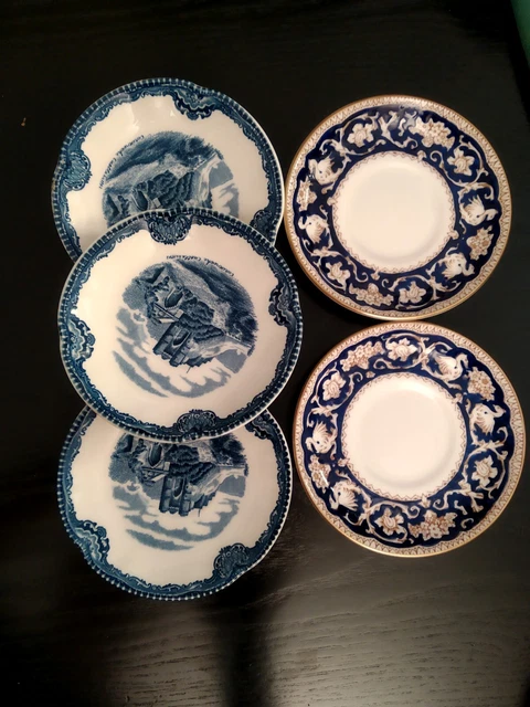 Service à Café élégant 12 Tasses En Bone China Livellara - Porcelaine Blanche Avec Motifs Fleurs, Fait Main En Italie