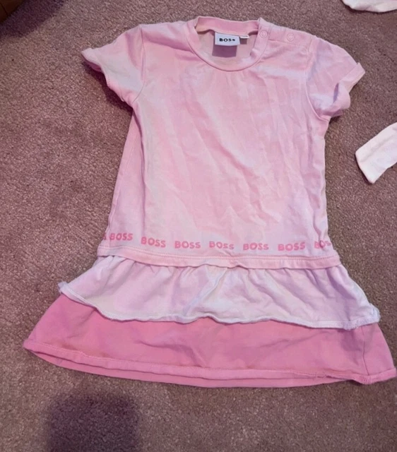 Abito bianco e rosa originale Hugo Boss, taglia 12_18 mesi.OTTIME CONDIZIONI