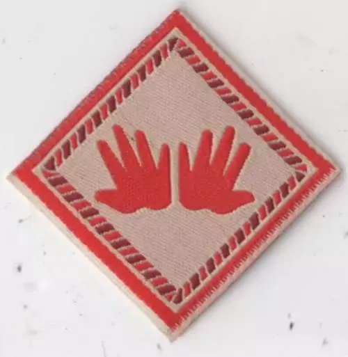 Hands With Polish Flag Boy Scout Patch RED Bdr. [INT856]