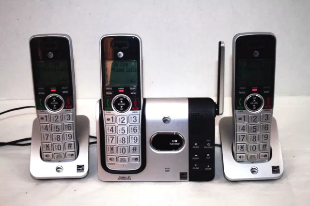 AT&T CL82314 DECT 6.0 Expandable Cordless Phone with Answering System and Caller