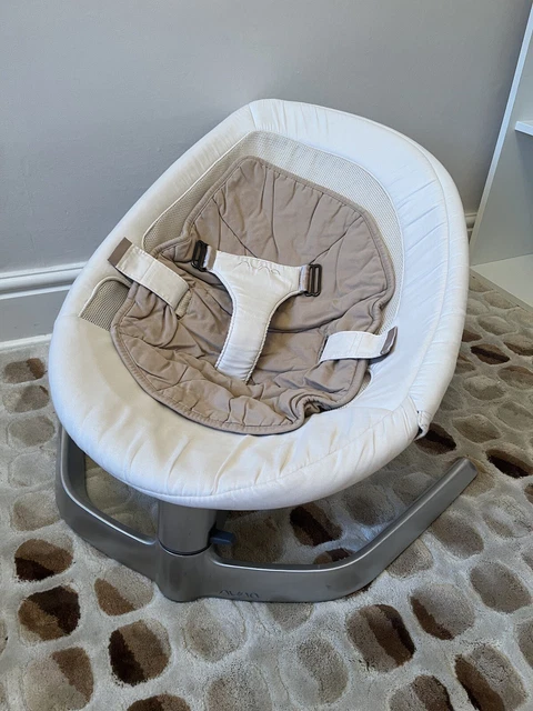 Nuna leaf toy bar discount bisque