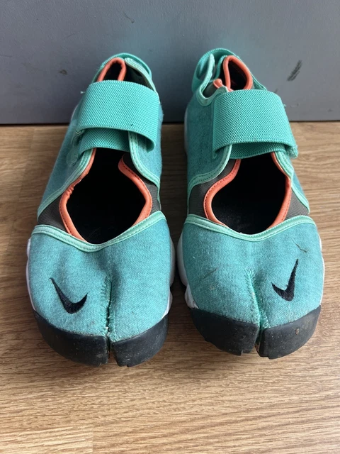 SCARPE DA GINNASTICA da uomo Nike Air Rift punta split bianche