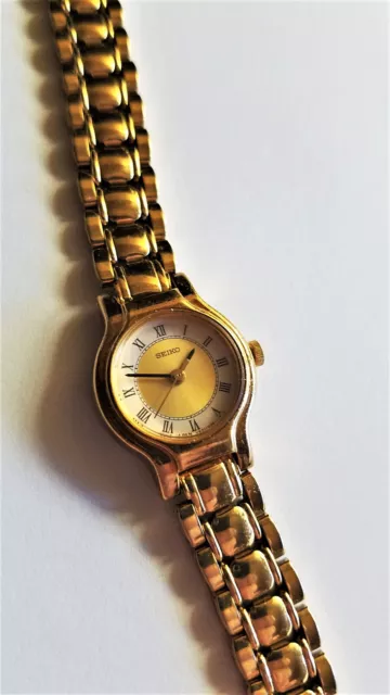 Seiko Womens V401-0289 Watch Quartz Bracelet Gold Dial Gold Band Parts Only