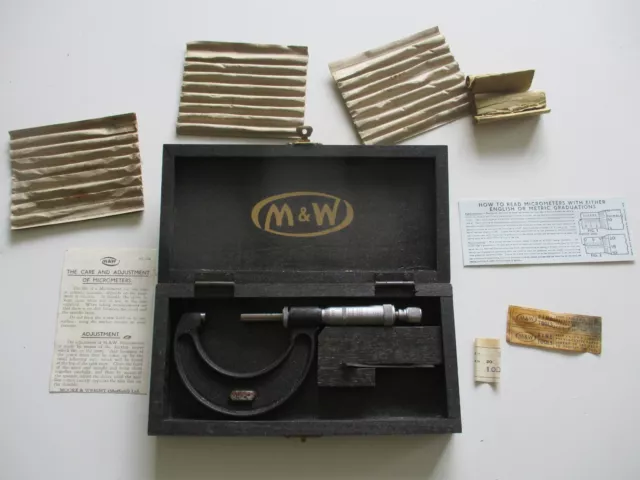 Vintage Moore & Wright 1" - 2" No.966 Micrometer c/w original box , spanner etc