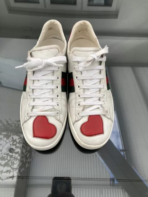 Gucci heart dagger ace sneakers 2025