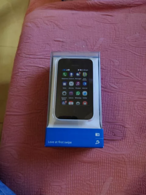 Smartphone Telefono Cellulare Nokia Asha 230 Dual Sim Nero + Custodia  Bianco