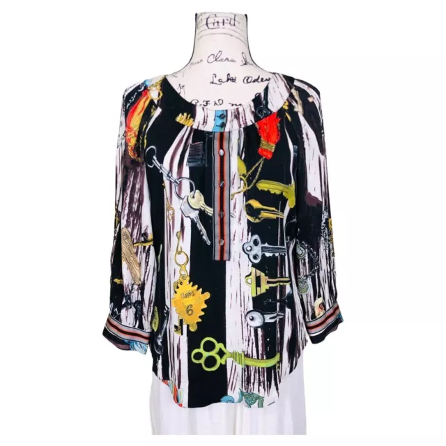 Diane von Furstenberg Silk Blouse Size 8 Round Neck Long Sleeve Lightweight