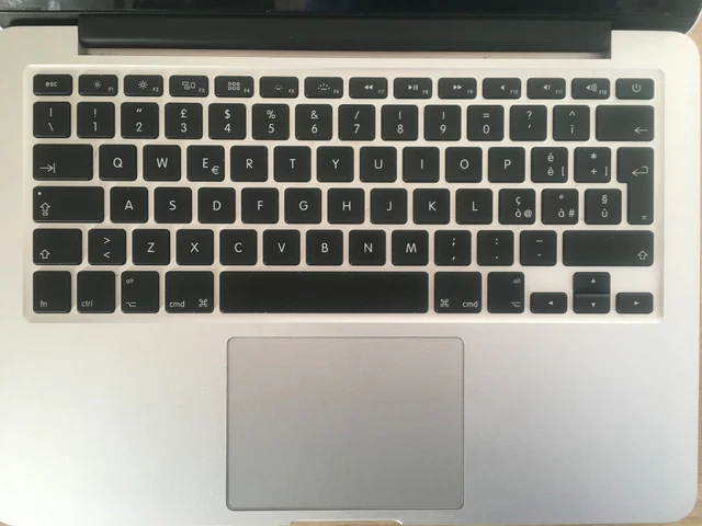 Apple MacBook Pro 13.3" 2015 256GB SSD Intel Core i5 Dual Core 2.7 GHz 8GB RAM 8