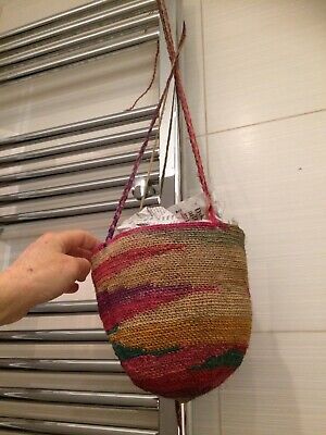 *Extremely Rare* Genuine Vintage Ecuadorian Amazon Tribal Handwoven Dyed Basket 3