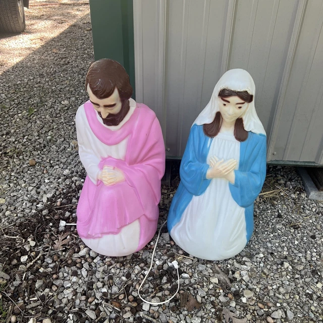 VTG 2 PIECE NATIVITY SCENE Mary Joseph Jesus Empire Lighted BLOW MOLD