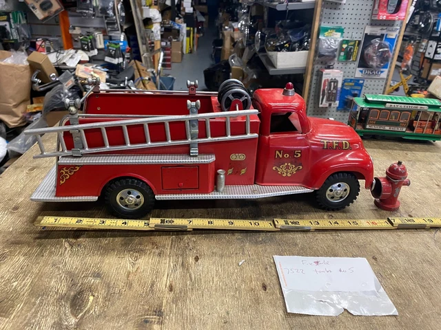 Vtg Tonka Toy Firetruck Engine Fire Hydrant Pumper truck 1956 Very Nice Survivor Vtg Tonka Toy Firetruck Engine Fire Hydrant Pumper truck 1956 Very Nice Survivor