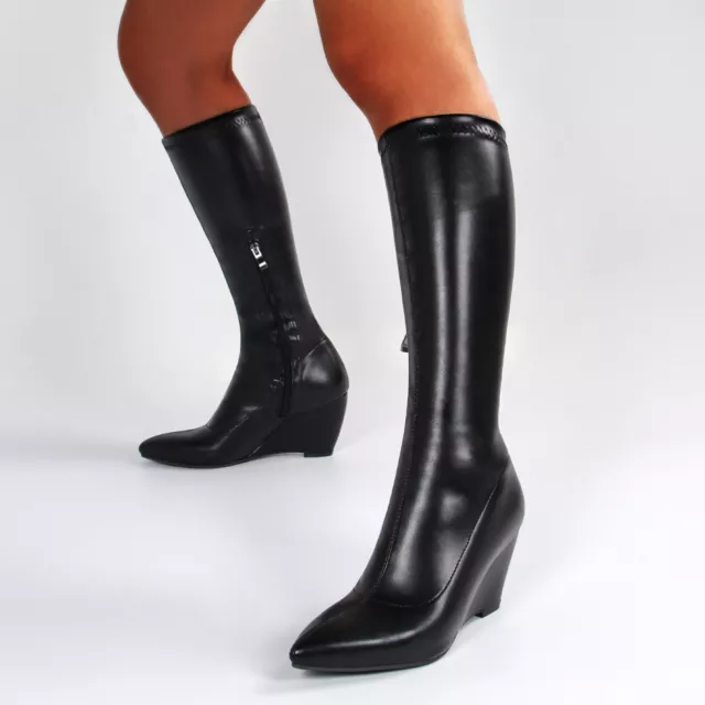 Damen Keilabsatz hohe spitze Zehenpartie Stiefel Pu Leder Stretch mittlere Wade Stiefel Schläger 3