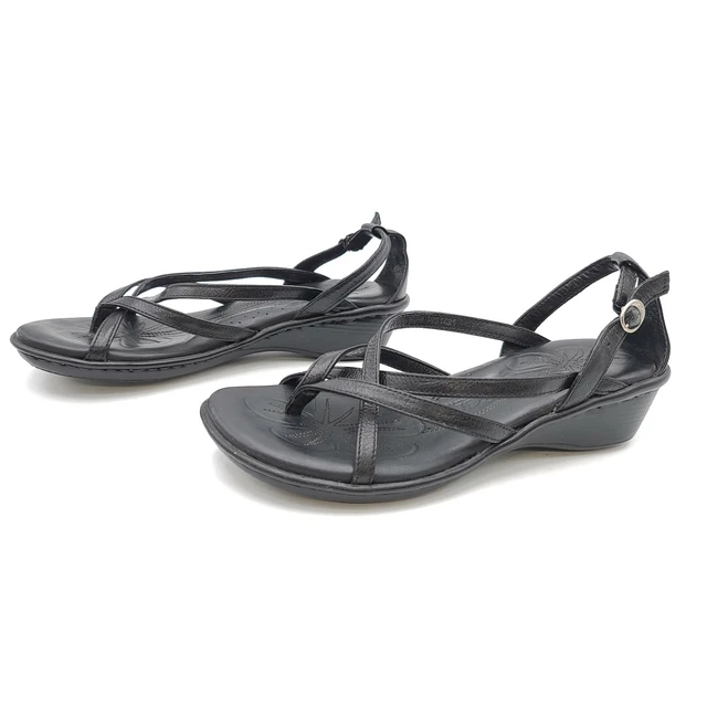 Born Womens Size 38 US 7 Cushioned Black Strappy Thong Sandals