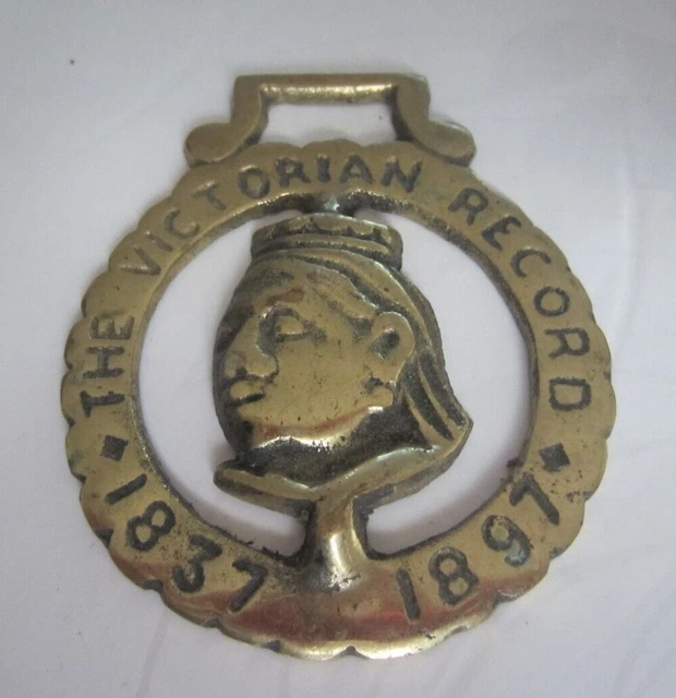 Horse Brass MédaillonVintage Anglais calèche harnais en laiton d'un cheval Horse Brass MédaillonVintage Anglais calèche harnais en laiton d'un cheval