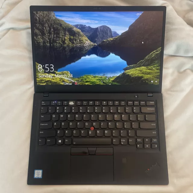 Lenovo Thinkpad X1 Carbon Laptop Core i7 vPro 8th Gen Windows 10 Pro