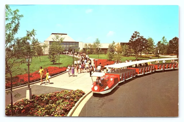 1960s Hersheys Chocolate World Visitors on Parking Lot Shuttle  PA Postcard C31