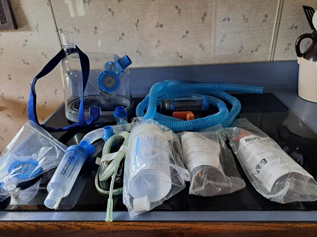 veterinary inhalation therapy equipment for horses