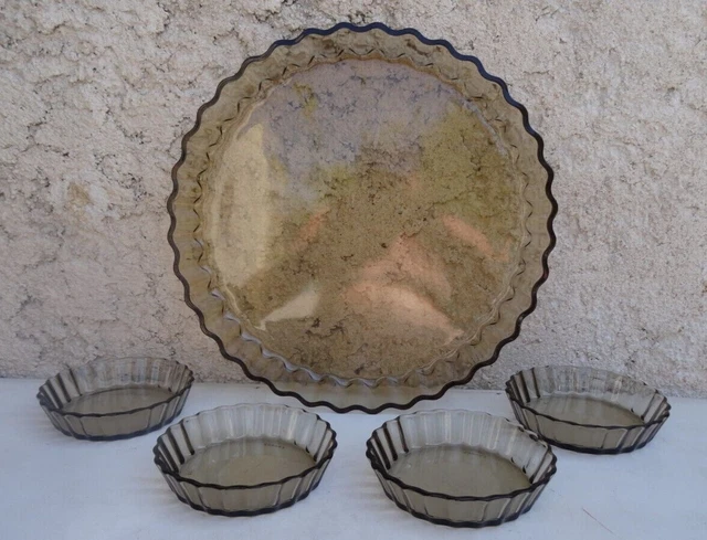 Mini-plats à flan en verre fumé Arcopal des années 1980 lot