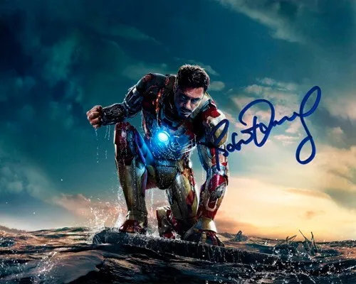 Autographed Robert Downey Jr. signed 8 x 10 photo