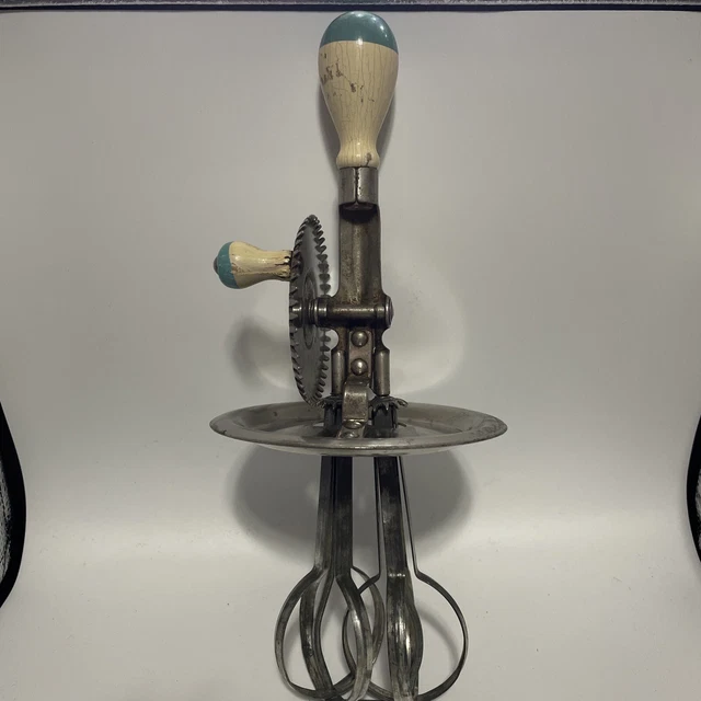 JAR TOP HAND Mixer A & J Big Egg Beater Wood Handles Metal USA Vtg 13.