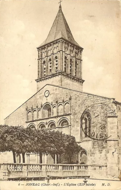 CPA - CHARENTE-MARITIME - JONZAC, L'Eglise (XIIe Siècle)