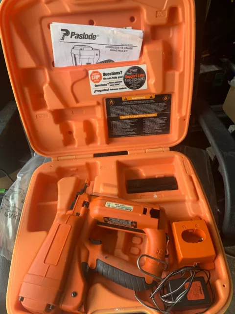Paslode Cordless Finish 18 Gauge Trim Nail Gun Nailer 901000 Paslode Cordless Finish 18 Gauge Trim Nail Gun Nailer 901000