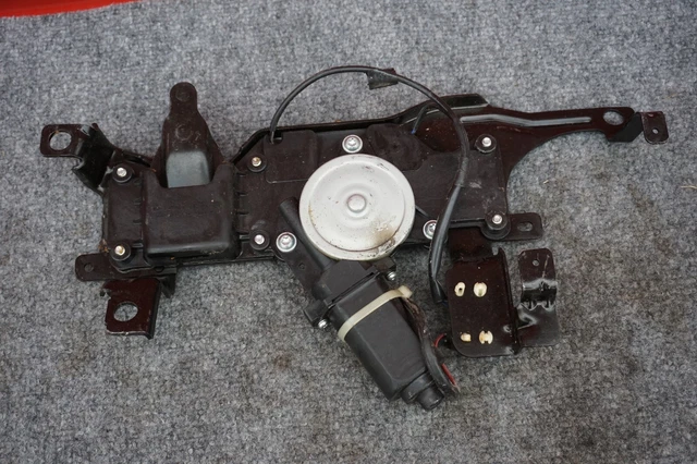 Trunk Lid Latch Rear Trunk Lock Actuator 51247840617 For E46 E60 E63 525i 525xi 530i 2004 2007 S202412243619