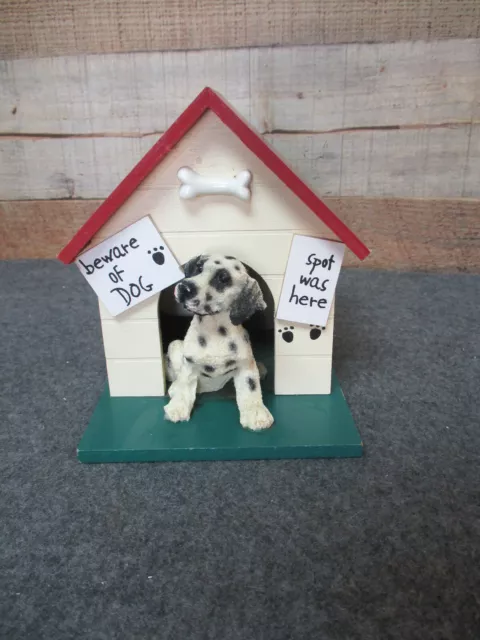 Vintage SAN FRANCISCO MUSIC BOX COMPANY Dalmation in Dog House Music Box