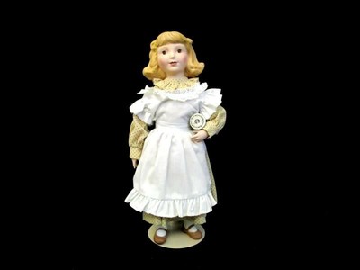 Vintage Franklin Mint Heirloom Collectible Doll Porcelain & Cloth Victorian