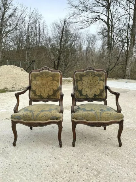 2 Fauteuils style Louis XV en bon état correct