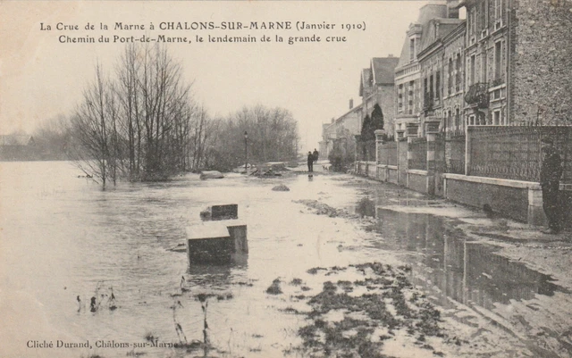 CPA 51 Crue de la Marne a CHALONS sur MARNE Le Chemin du Port Lendemain de la Gr