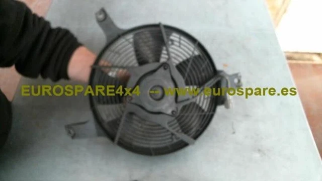Ventola Di Raffreddamento Ausiliaria Con Telaio Uro Parts - APa Industries 17 11 7 561 757 - Ricambio Auto - 2
