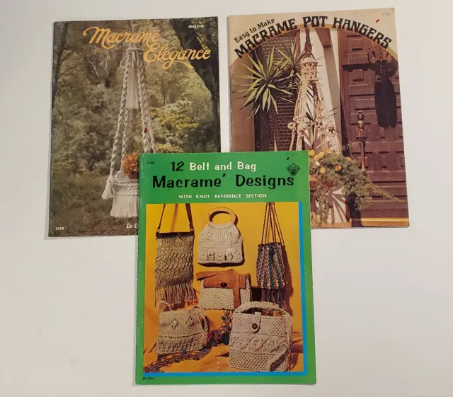 Lote de 3 folletos de diseño de patrones de diseño de patrones de diseño de patrones de decoración del hogar raros vintage de los años 70 de macrame