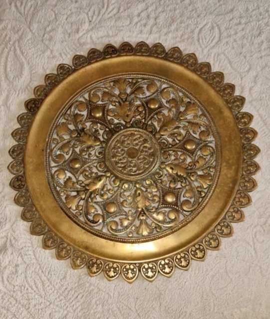 Ancien dessous de plat métal époque 1930 jolie décor de fruits